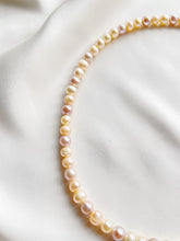 Load image into Gallery viewer, Kaklarota ar Pērlēm