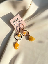 Load image into Gallery viewer, Auskari ar Dzintaru