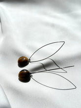 Load image into Gallery viewer, Auskari ar Tīģeraci