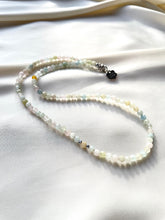 Load image into Gallery viewer, Kaklarota ar Morganītu