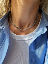 Load image into Gallery viewer, Kaklarota ar Topāzu, Oniksu, Jašmu