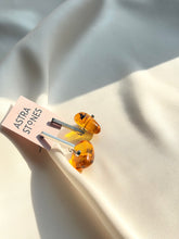 Load image into Gallery viewer, Auskari ar Dzintaru