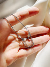 Load image into Gallery viewer, Kaklarota kulons ar Kvarcu