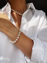 Load image into Gallery viewer, Rokassprādze ar Pērlēm