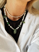 Load image into Gallery viewer, Kaklarota ar Pērlēm, Hrizoprazu