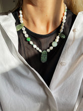 Load image into Gallery viewer, Kaklarota ar Pērlēm, Hrizoprazu