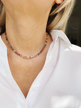 Load image into Gallery viewer, Kaklarota ar Ahātu