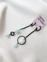 Load image into Gallery viewer, Asimetriski auskari ar Akvamarīnu