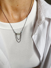 Load image into Gallery viewer, Kaklarota kulons ar Morganītu