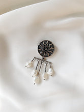 Load image into Gallery viewer, Piespraude ar Pērlēm