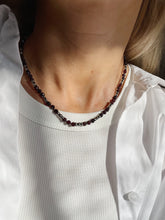 Load image into Gallery viewer, Kaklarota ar Granātu