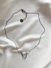 Load image into Gallery viewer, Kaklarota kulons ar Morganītu