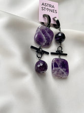 Load image into Gallery viewer, Asimetriski auskari ar Ametistu
