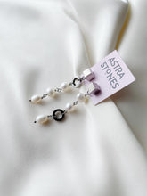 Load image into Gallery viewer, Asimetriski auskari ar Pērlēm
