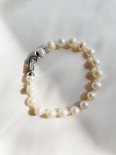 Load image into Gallery viewer, Rokassprādze ar Pērlēm