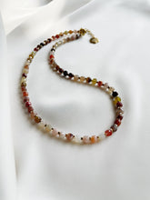 Load image into Gallery viewer, Kaklarota ar Ahātu