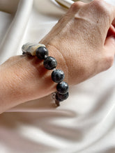 Load image into Gallery viewer, Rokassprādze ar Labradorītu, Opālu