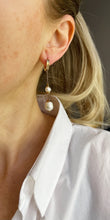 Load image into Gallery viewer, Auskari ar Pērlēm