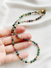 Load image into Gallery viewer, Kaklarota ar Rubīna Coizītu