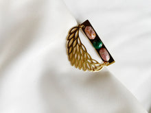 Load image into Gallery viewer, Piespraude ar Rodohrozītu, Malahītu