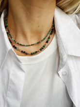 Load image into Gallery viewer, Kaklarota ar Rubīna Coizītu