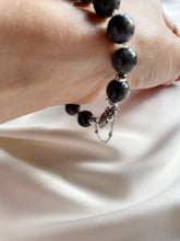 Load image into Gallery viewer, Rokassprādze ar Labradorītu, Opālu