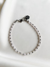 Load image into Gallery viewer, Rokassprādze ar Kuncītu