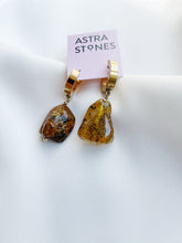 Load image into Gallery viewer, Auskari ar Dzintaru