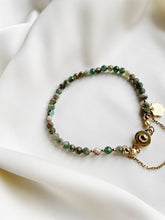 Load image into Gallery viewer, Rokassprādze ar Fuksītu