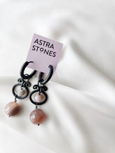 Load image into Gallery viewer, Auskari ar Ahātu