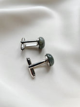 Load image into Gallery viewer, Aproču pogas ar Labradorītu