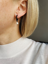 Load image into Gallery viewer, Auskari ar Pērlēm