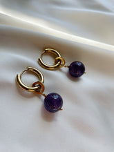 Load image into Gallery viewer, Auskari ar Ametistu