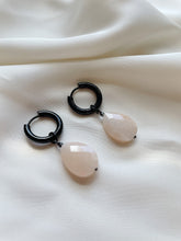 Load image into Gallery viewer, Auskari ar Avanturīnu