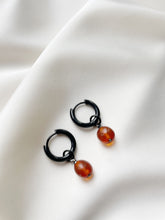 Load image into Gallery viewer, Auskari ar Dzintaru