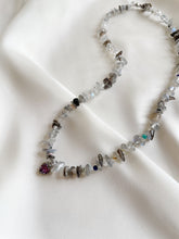 Load image into Gallery viewer, Kaklarota ar Labradorītu