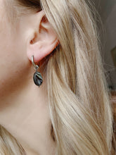 Load image into Gallery viewer, Auskari ar Gliemežvāku