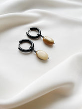 Load image into Gallery viewer, Auskari ar Mokaītu