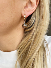 Load image into Gallery viewer, Auskari ar Glaukopānu