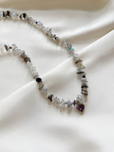 Load image into Gallery viewer, Kaklarota ar Labradorītu