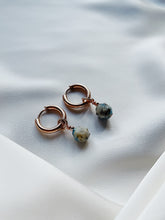 Load image into Gallery viewer, Auskari ar Azurītu