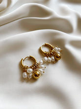 Load image into Gallery viewer, Auskari ar Pērlēm