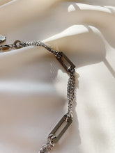 Load image into Gallery viewer, Kaklarota kulons ar Pērlēm