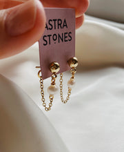 Load image into Gallery viewer, Ķēdīšu auskari ar Pērli