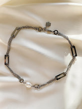 Load image into Gallery viewer, Kaklarota kulons ar Pērlēm