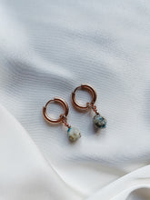 Load image into Gallery viewer, Auskari ar Azurītu