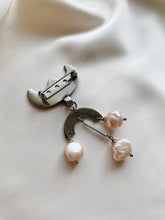 Load image into Gallery viewer, Piespraude ar Pērlēm