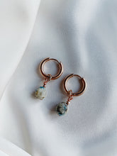 Load image into Gallery viewer, Auskari ar Azurītu