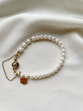 Load image into Gallery viewer, Rokassprādze ar Pērlēm