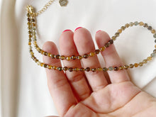 Load image into Gallery viewer, Kaklarota ar Turmalīnu